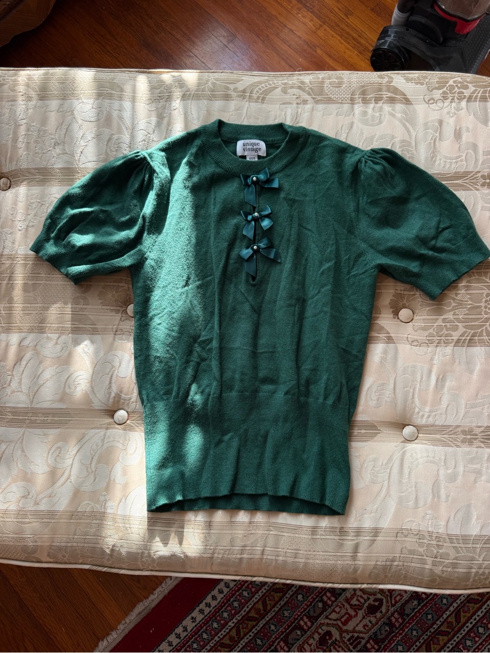 Unique Vintage Emerald Green Sweater with Front Bows